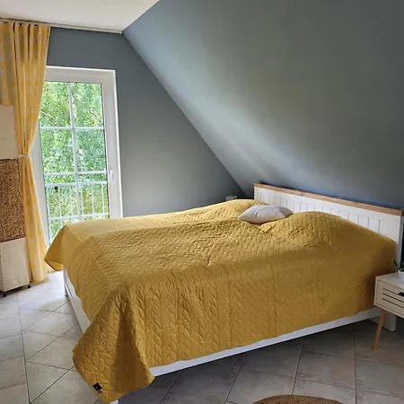 51 1, Lindenweg 8 A * Karlshagen