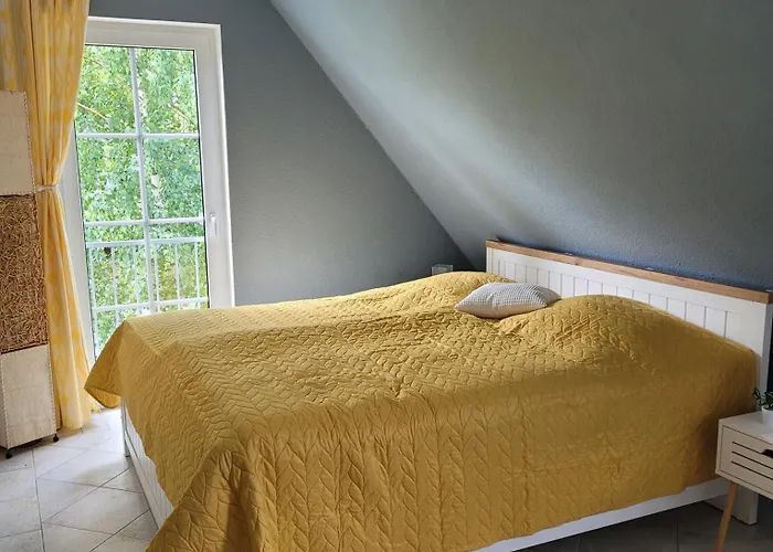 51 1, Lindenweg 8 A * Karlshagen